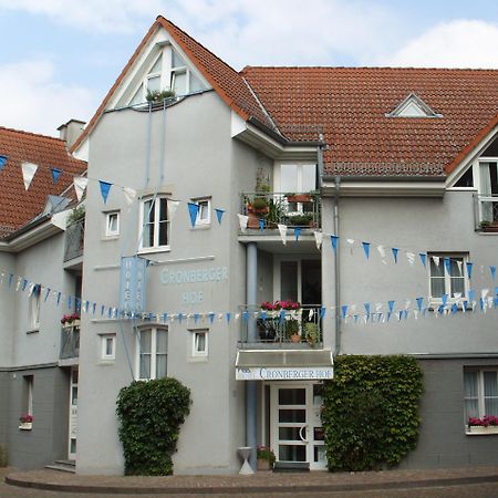 Hotel Cronberger Hof ลาเดนบวร์ก ภายนอก รูปภาพ